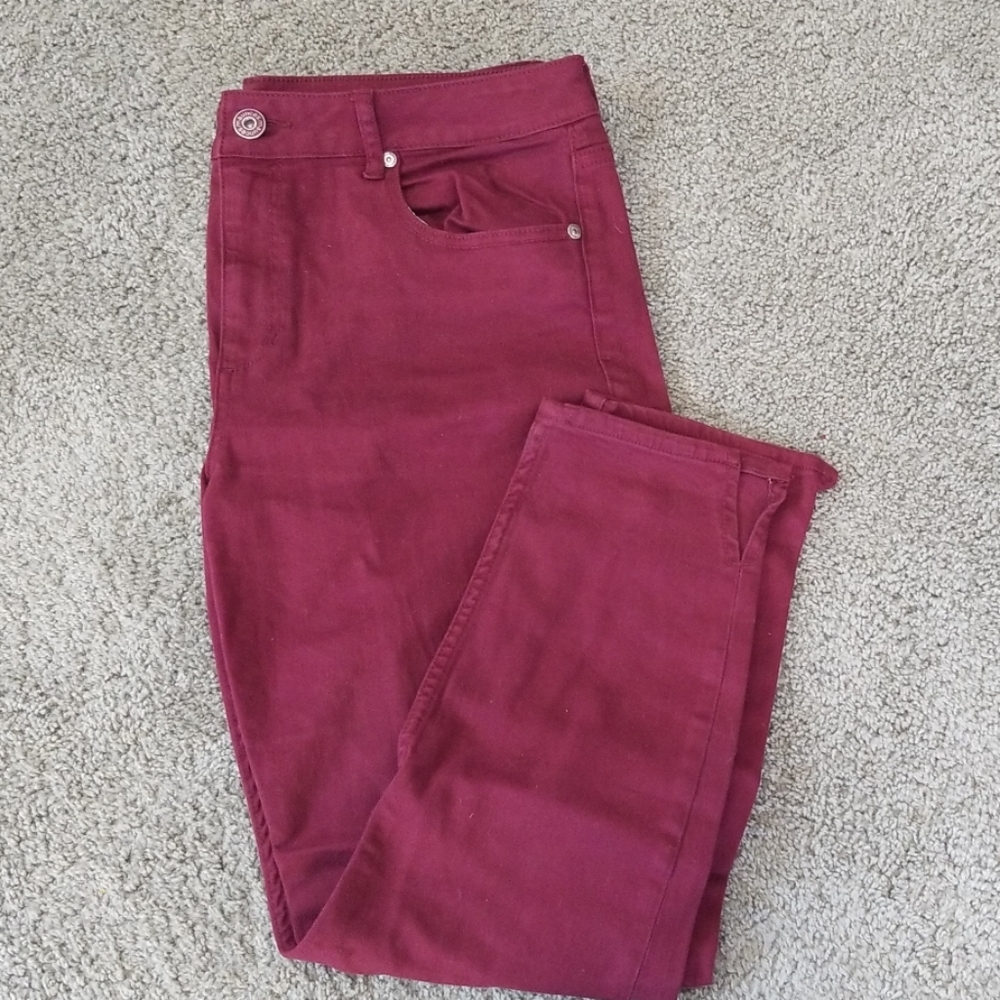 Maurices high rise crop pant
